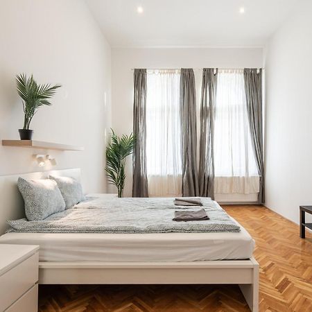 Luxurious Downtown Family Suite Budapešť Exteriér fotografie